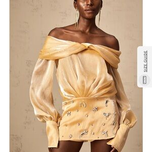 Elegant Off-Shoulder Gold Miss Rossier romper/mini dress